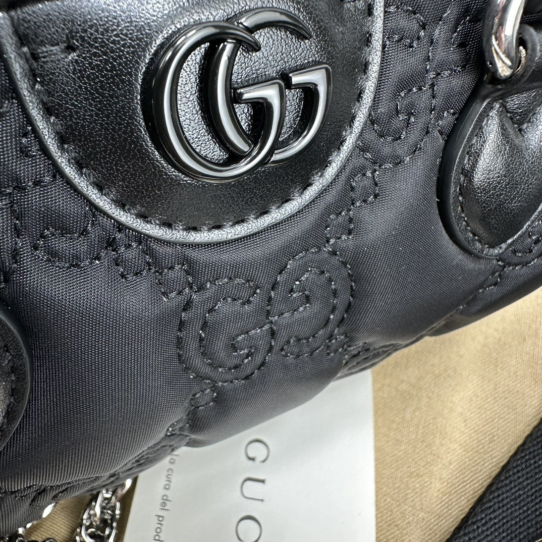 Gucci Boston Bags